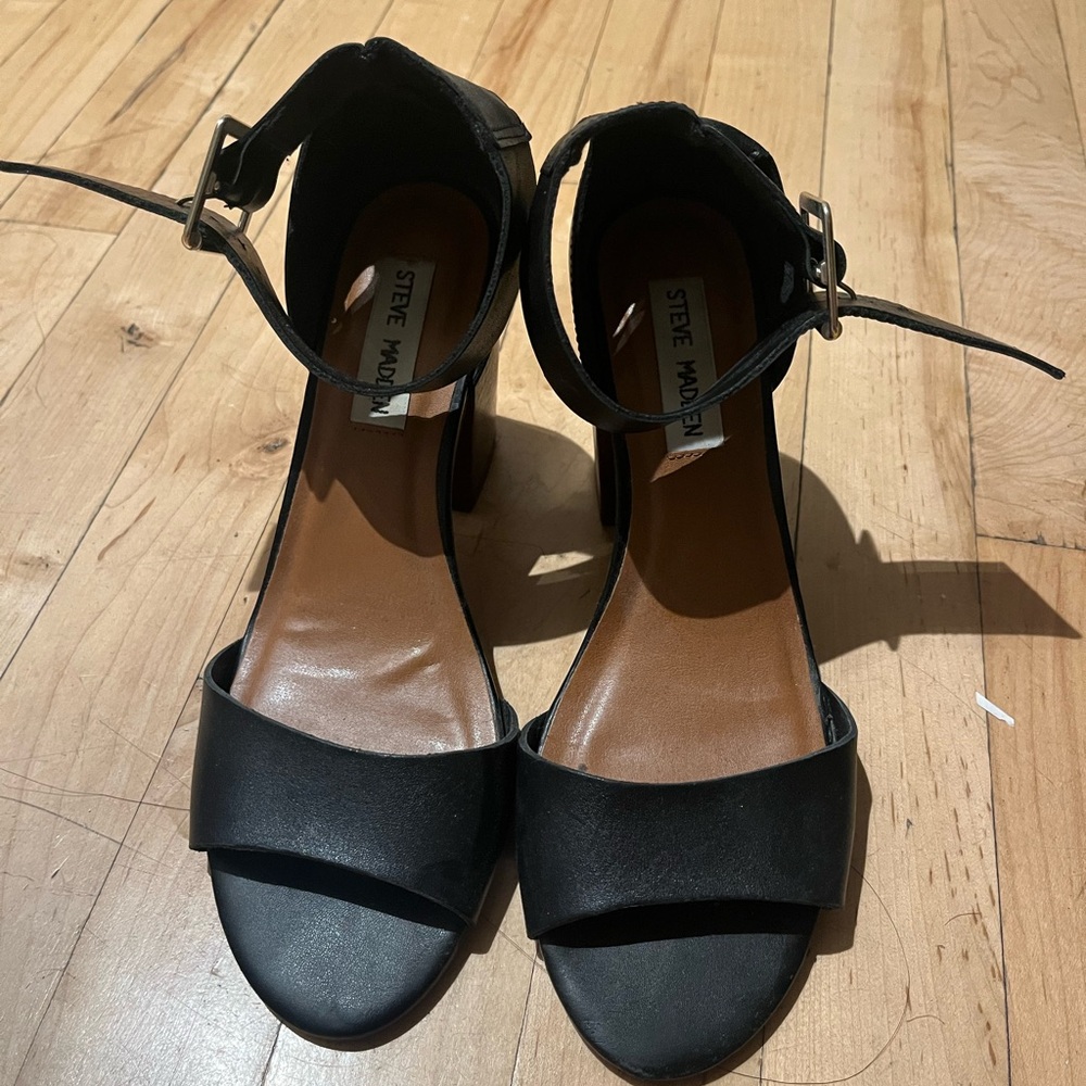 Steve Madden Black Ankle Strap block Heels